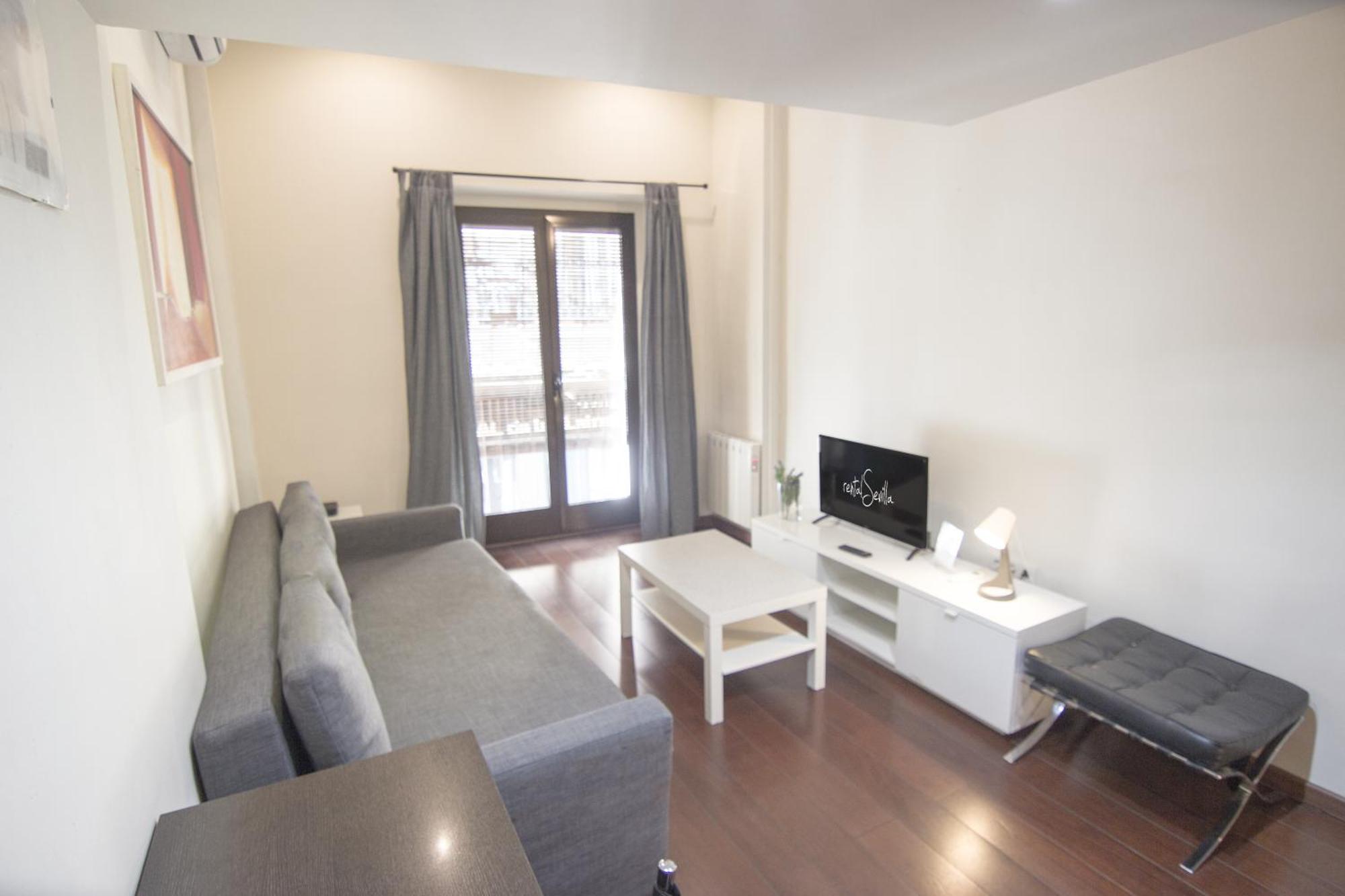 Rentalsevilla Alhondiga Appartement *